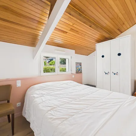 Maison 6 Pers, Jardin, à 30 M Casa vacanze *